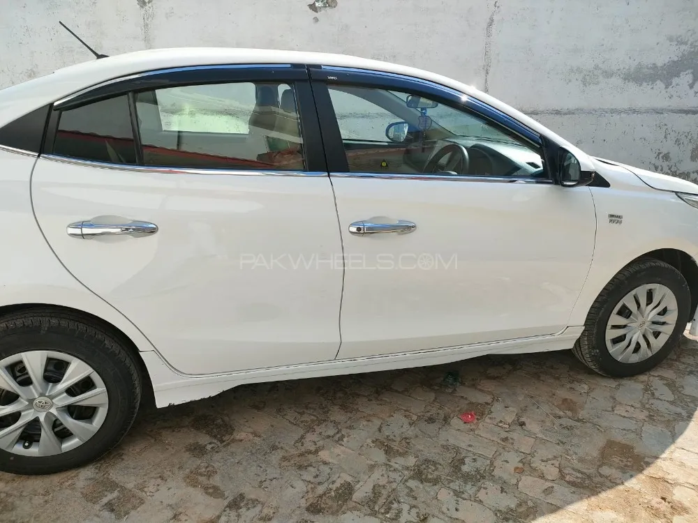 Toyota Yaris 2021 for sale in Kallar Saddiyian