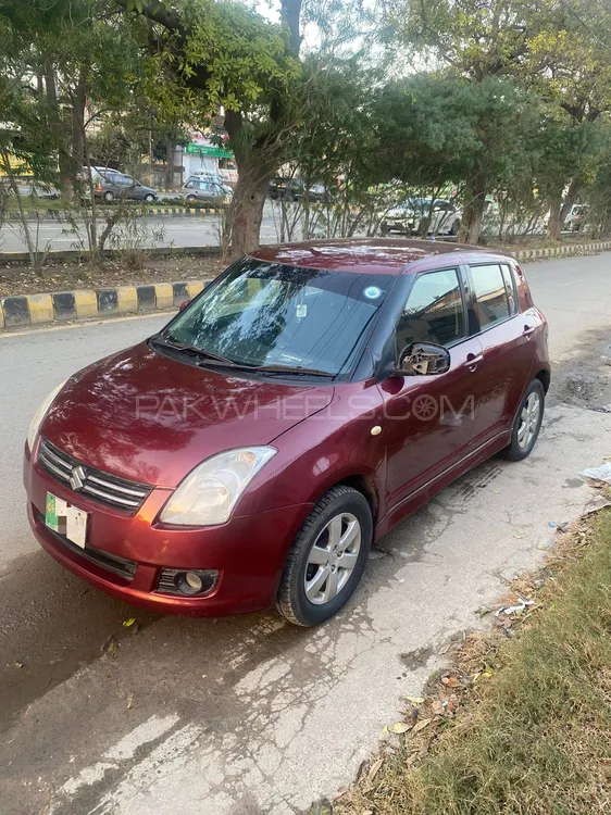 Suzuki Swift 2010 for sale in Lahore