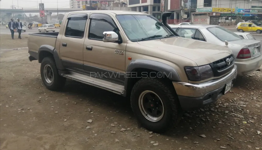 Toyota Hilux 2003 for sale in Peshawar