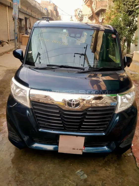 Toyota Roomy 2024 for sale in Gujranwala