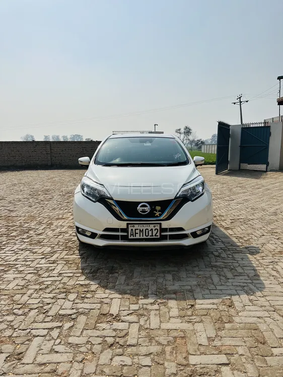 Nissan Note 2018 for Sale in Arifwala Image-1