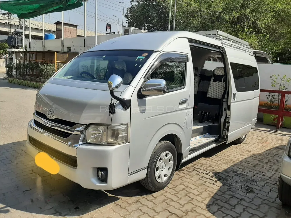 Toyota Hiace 2014 for sale in Lahore