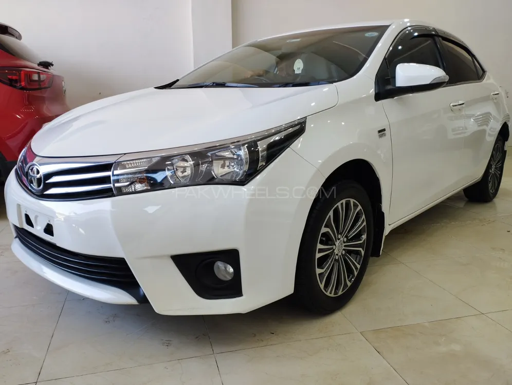 Toyota Corolla 2017 for sale in Multan