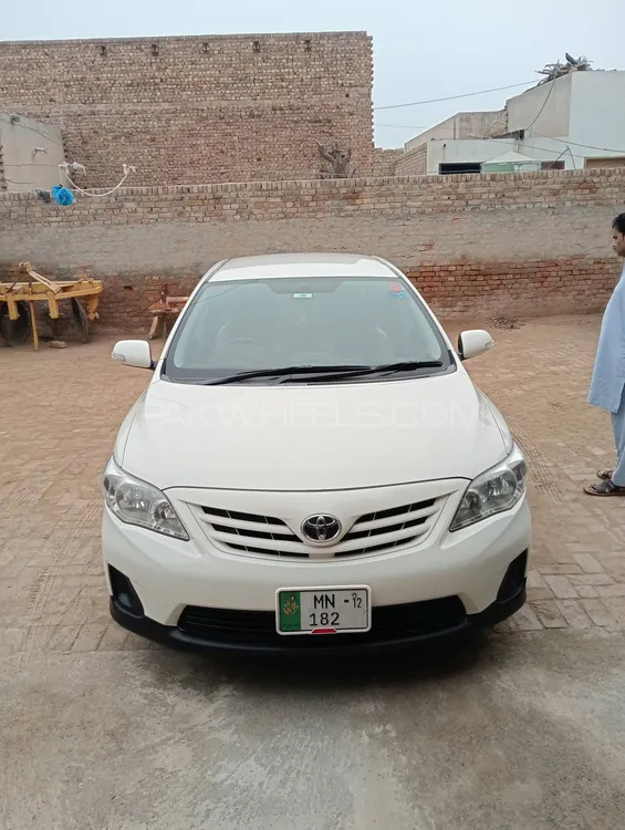 Toyota Corolla 2012 for Sale in Pir mahal Image-1