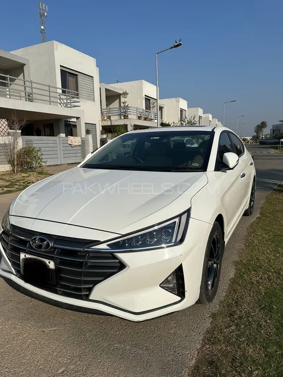 Hyundai Elantra 2022 for Sale in Multan Image-1