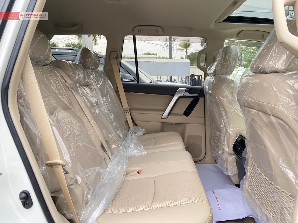 Toyota Prado 2019 for Sale in Karachi Toyota Prado 2019 for Sale in Karachi Image-17