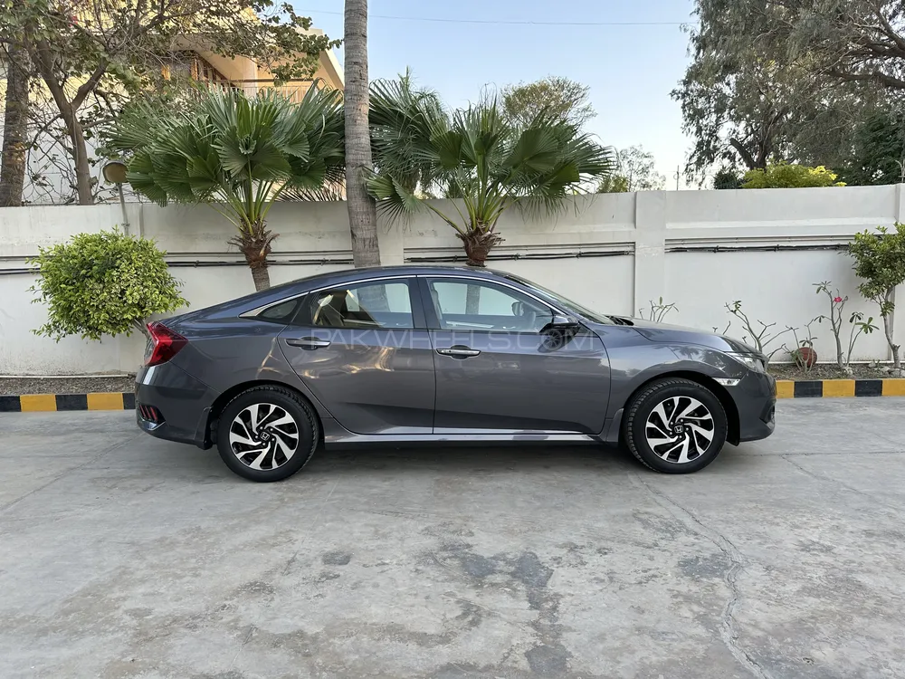 Honda Civic 2018 for sale in Karachi