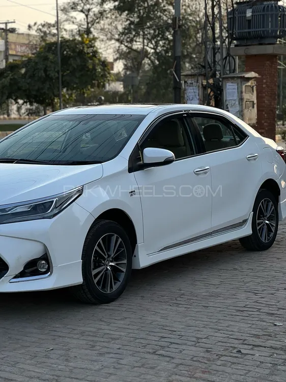 Toyota Corolla 2023 for sale in Lahore
