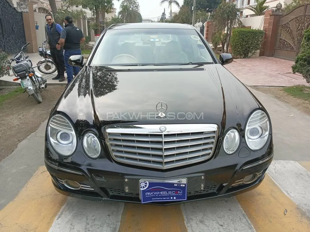 Mercedes Benz E Class 2004 for Sale in Gujranwala Image-1