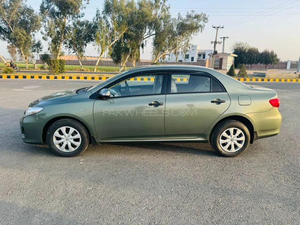 Toyota Corolla 2012 for sale in Rahim Yar Khan