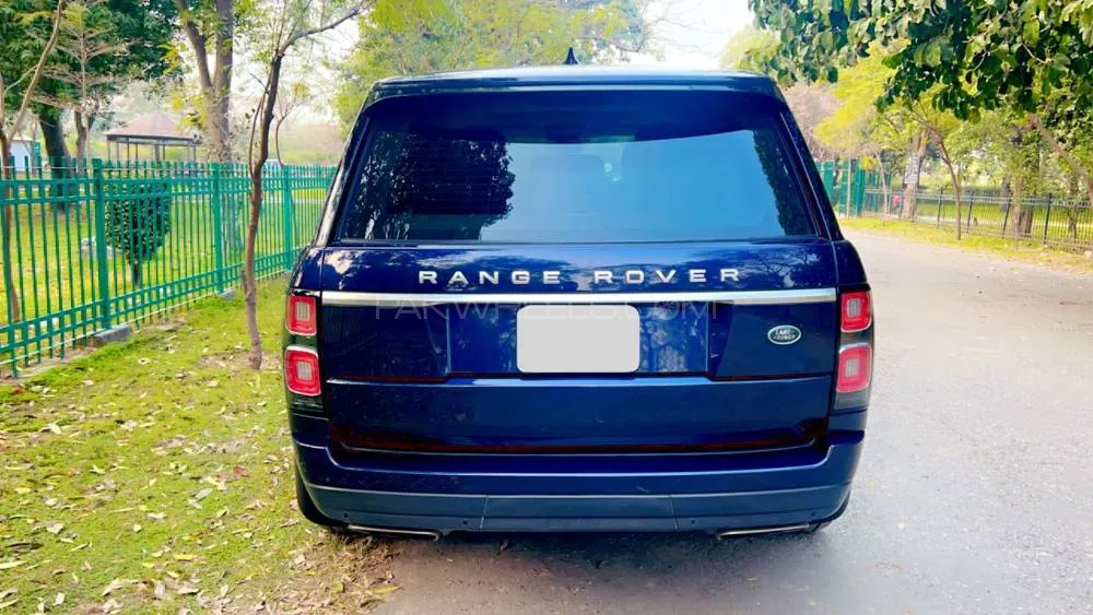 Range Rover Vogue 2018 for sale in Lahore