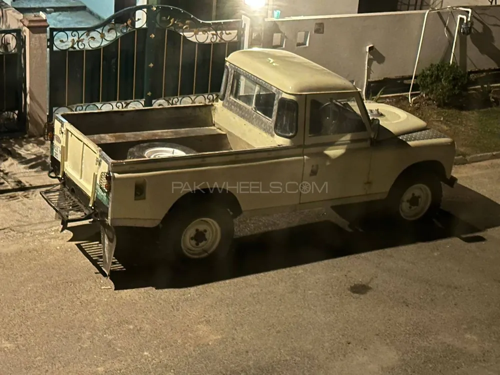 Land Rover Defender 1976 for sale in Lahore