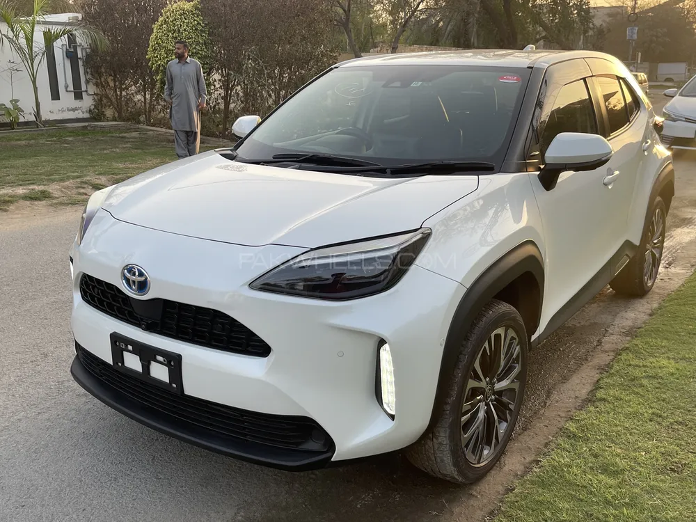 Toyota Yaris Cross 2020 for Sale in Faisalabad Image-1