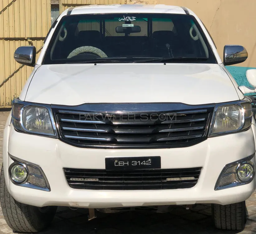 Toyota Hilux 2007 for sale in Swabi