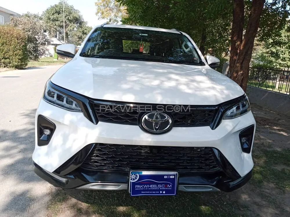 Toyota Fortuner 2022 for Sale in Lahore Image-1