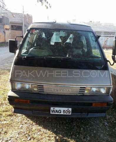 Toyota Town Ace 1987 for Sale in Faisalabad Image-1