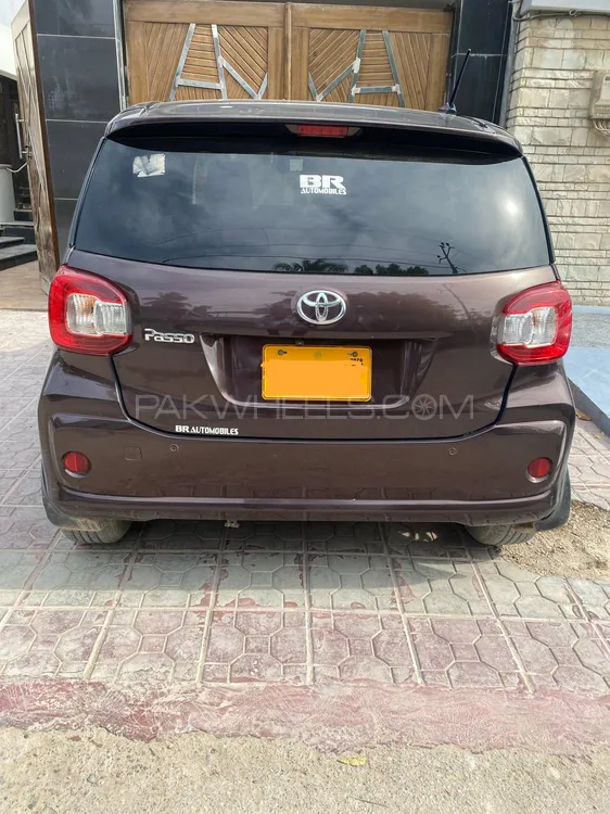 Toyota Passo 2016 for sale in Karachi