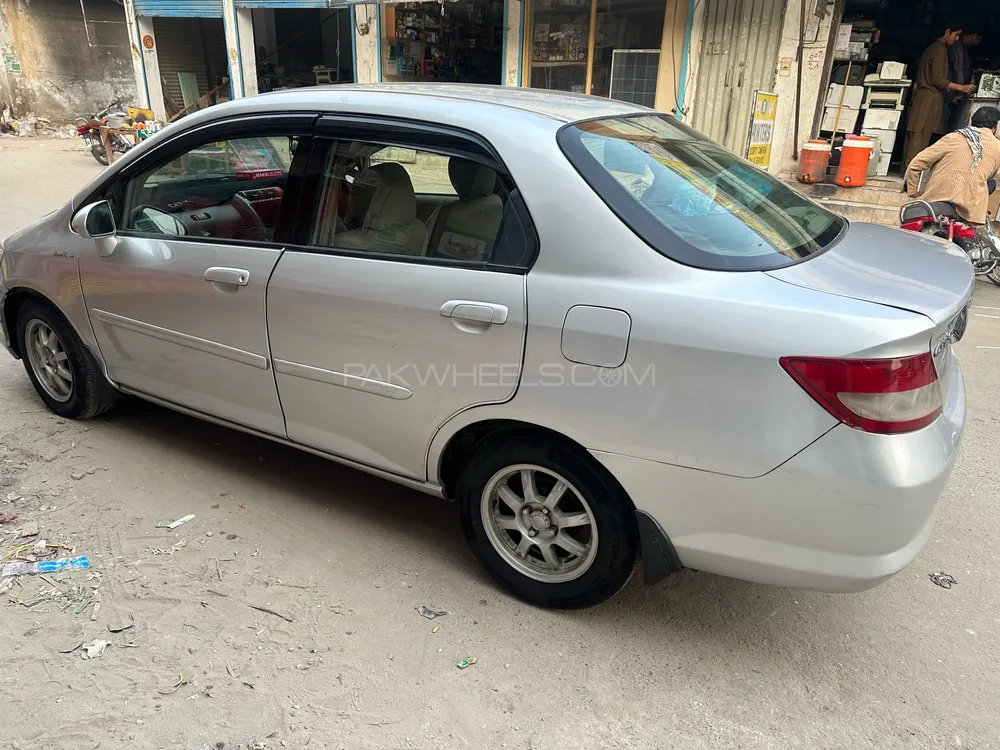 Honda City 2005 for Sale in Khanpur Image-1