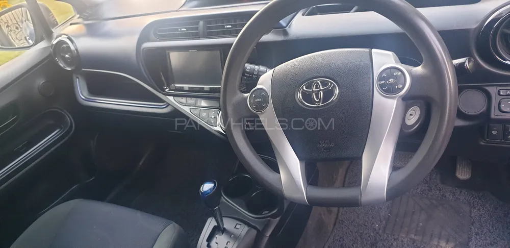 Toyota Aqua 2016 for sale in Lahore
