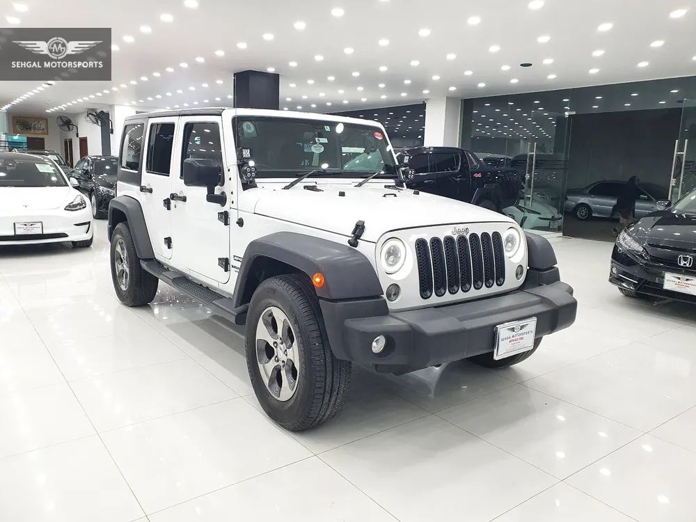 Jeep Wrangler 2016 for Sale in Islamabad Image-1