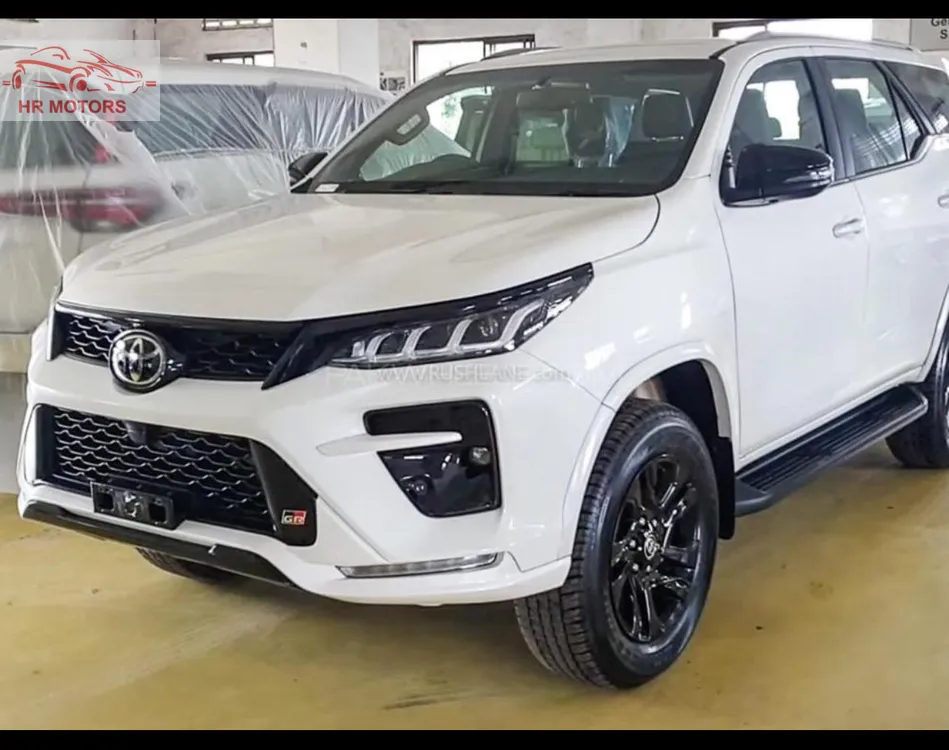 Toyota Fortuner 2024 for Sale in Lahore Image-1