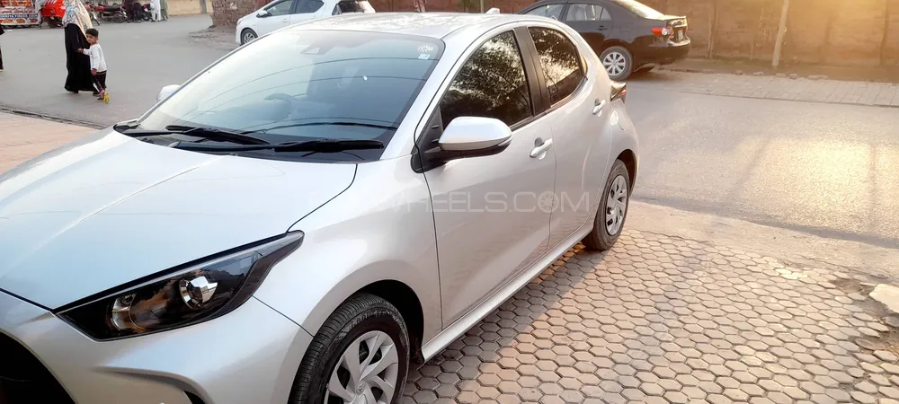 Toyota Yaris Hatchback 2020 for Sale in Multan Image-1