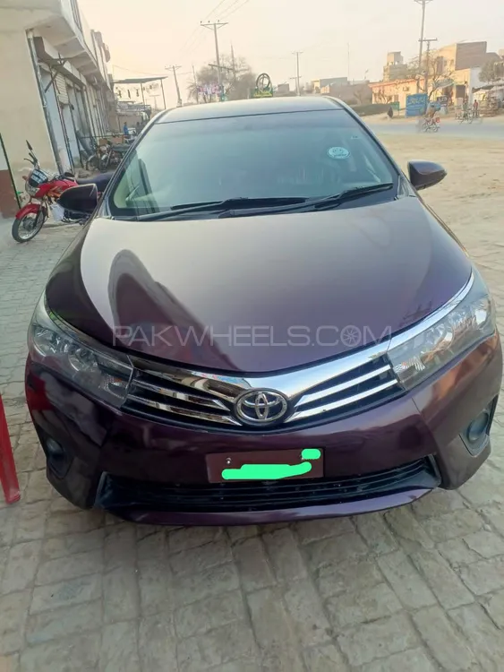 Toyota Corolla 2015 for Sale in Vehari Image-1