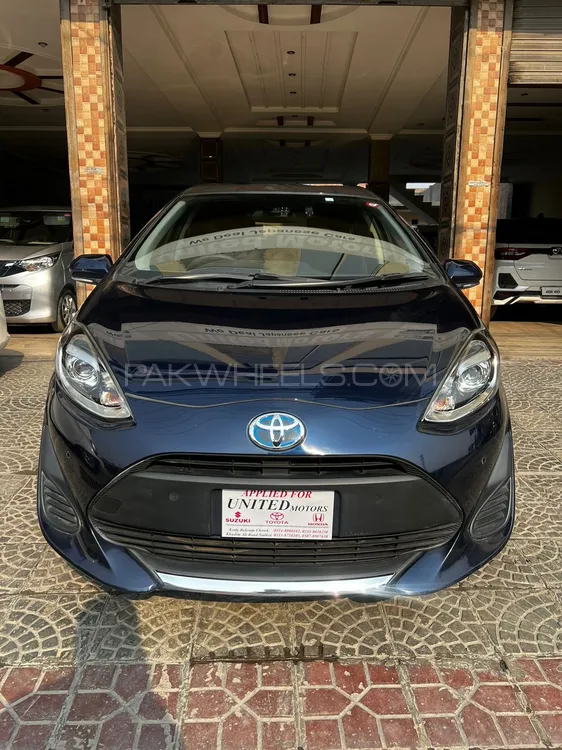 Toyota Aqua 2020 for Sale in Sialkot Image-1
