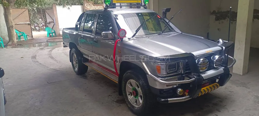 Toyota Hilux 1996 for Sale in Gujranwala Image-1