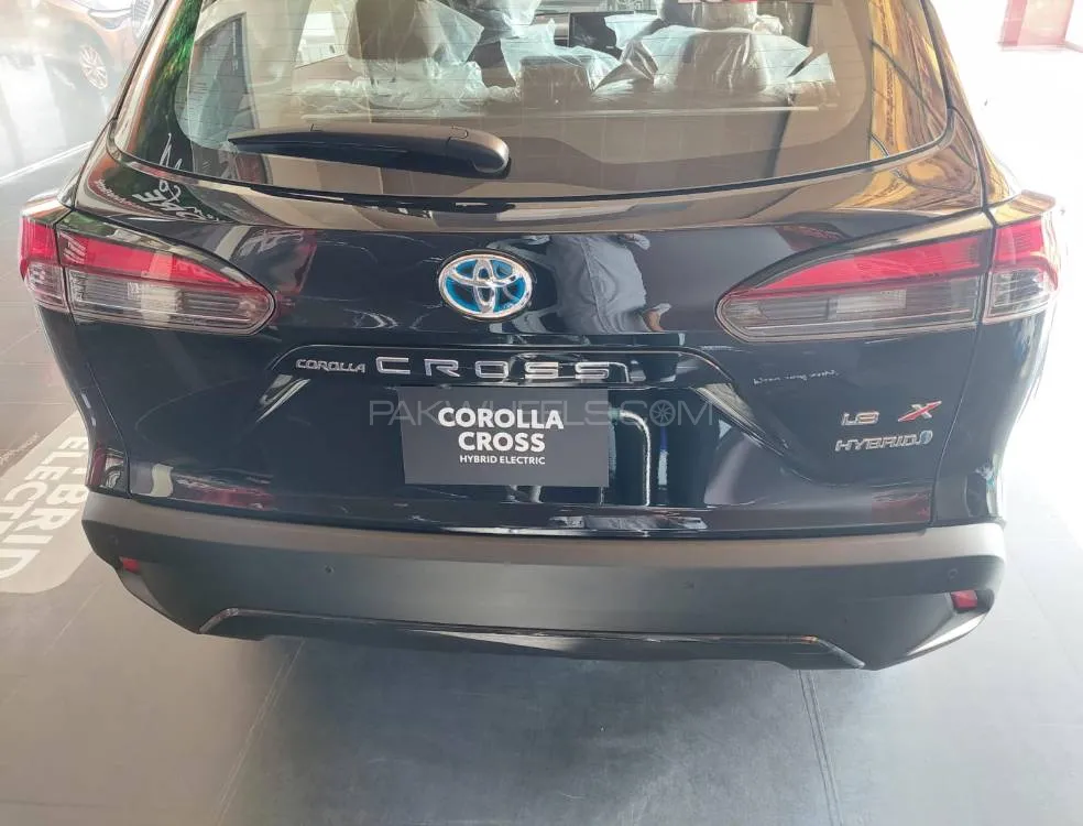 Toyota Corolla Cross 2024 for sale in Karachi