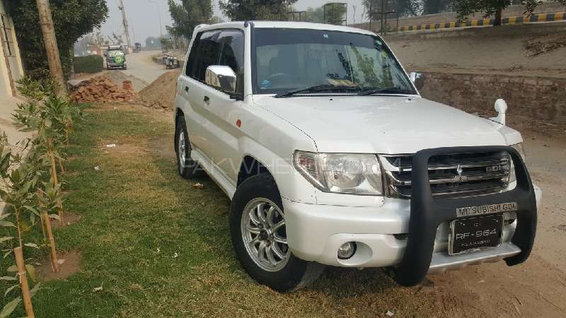 Mitsubishi Pajero 2001 for Sale in Islamabad Image-1