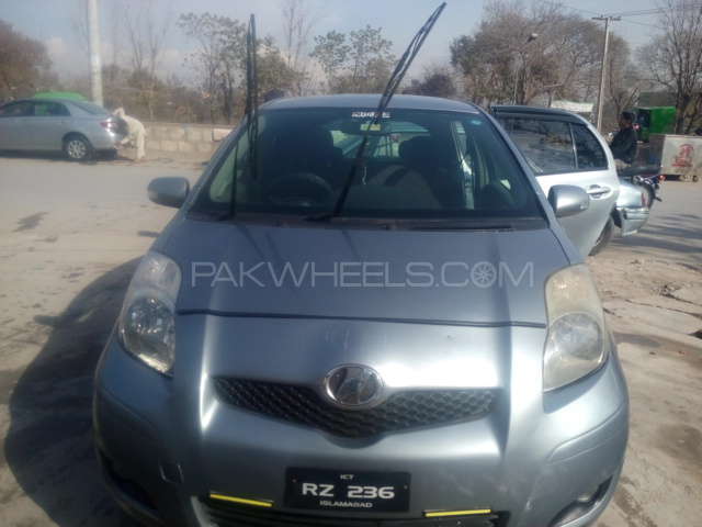 Toyota Vitz 2008 for Sale in Islamabad Image-1