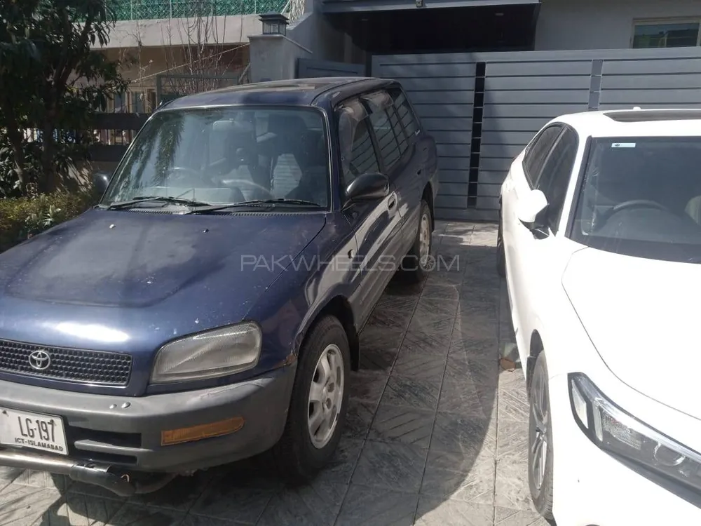Toyota Rav4 1997 for Sale in Islamabad Image-1