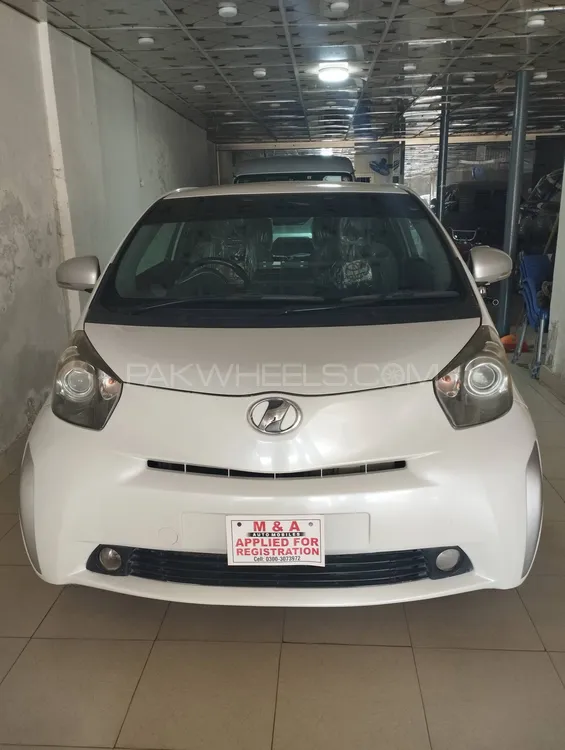 Toyota iQ 2009 for Sale in Hyderabad Image-1