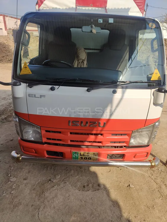 آئی سوزو NKR 2019 for Sale in راولپنڈی Image-1