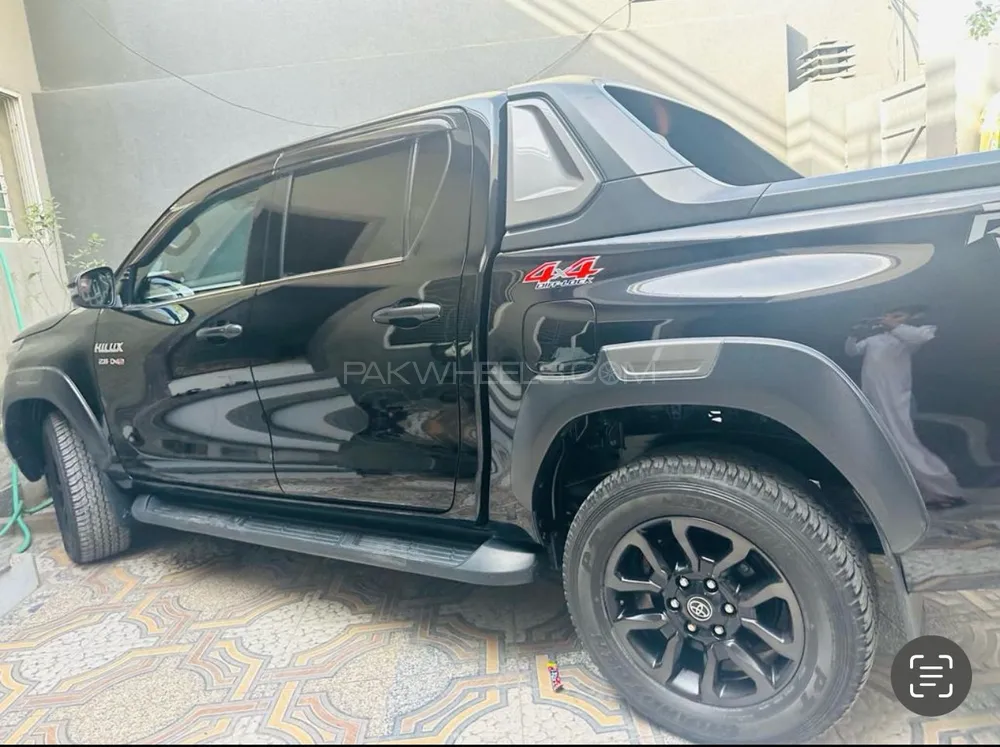 Toyota Hilux 2022 for Sale in Jhang Image-1