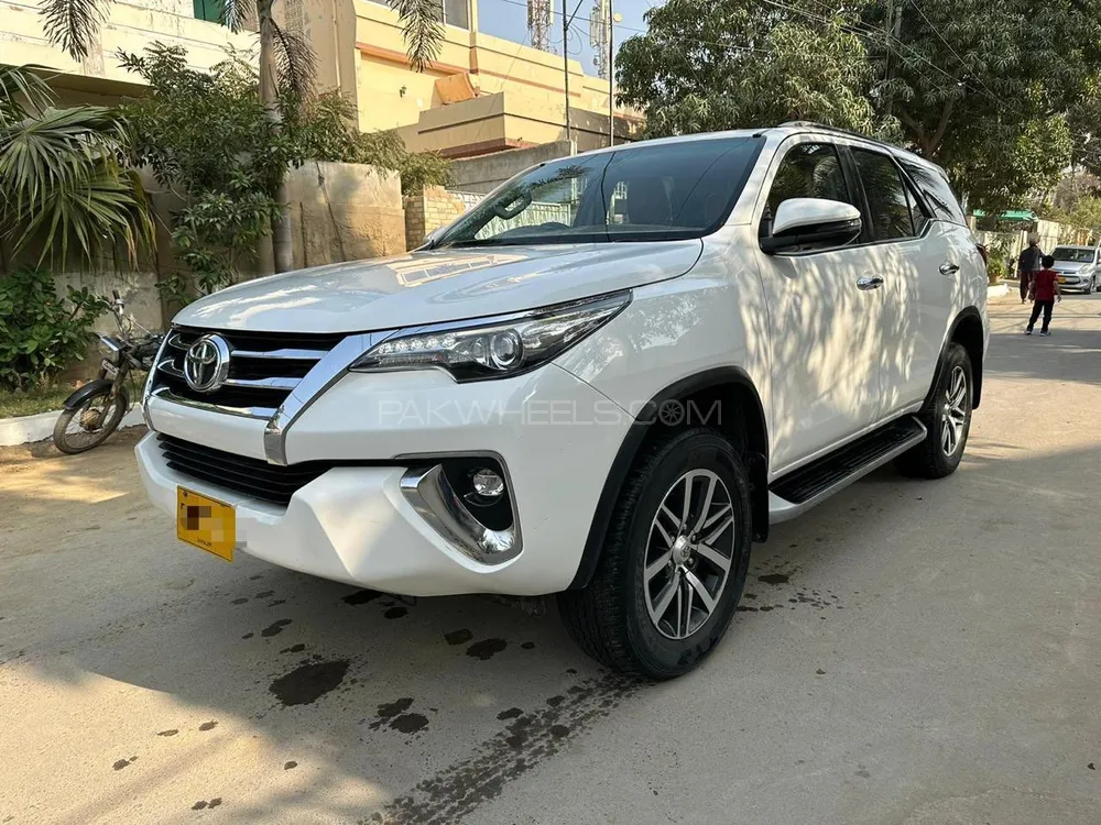 Toyota Fortuner 2020 for sale in Karachi