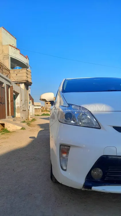 Toyota Prius 2013 for sale in Chakwal