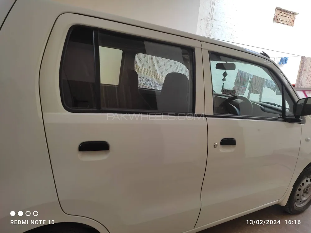 Suzuki Wagon R 2022 for Sale in Ahmed Pur East Image-1