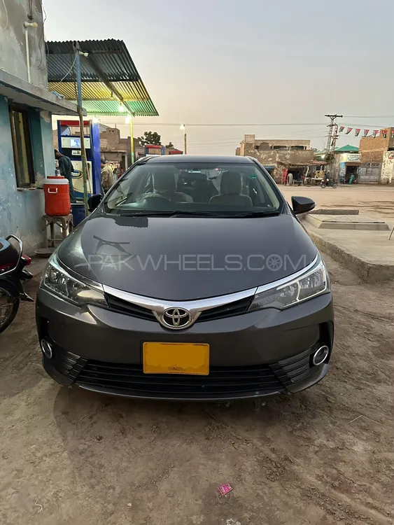 Toyota Corolla 2018 for Sale in Tando adam Image-1