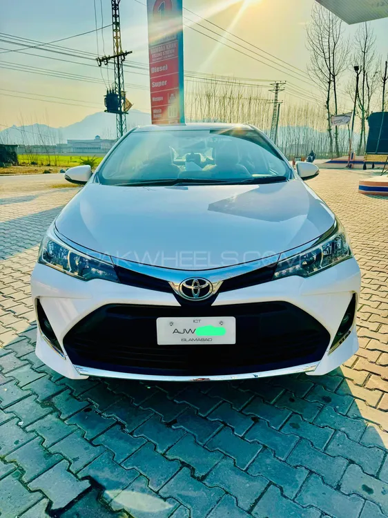 Toyota Corolla 2018 for Sale in Buner Image-1