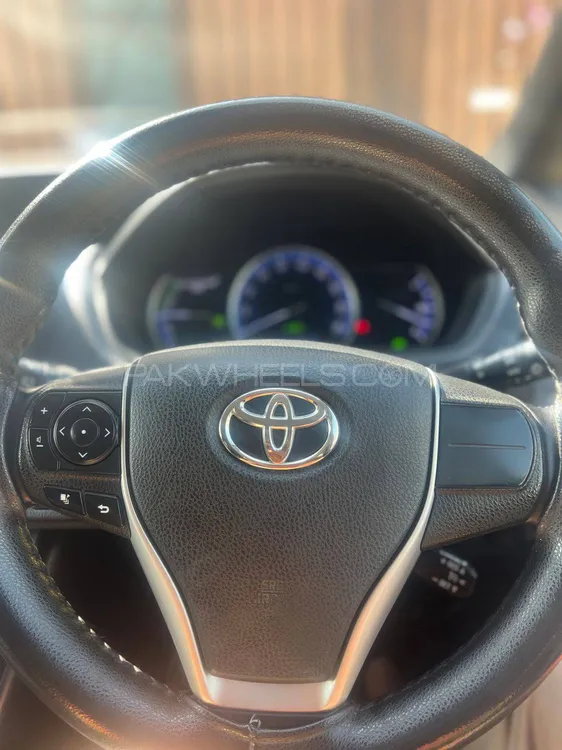 Toyota Voxy 2015 for sale in Bahawalpur