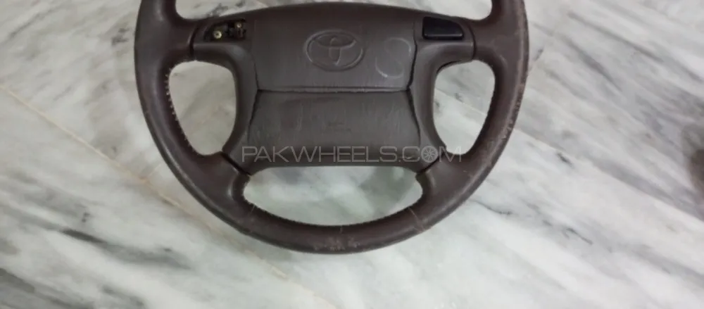 Indus corolla ,x90, corona air bag steering wheel only frame Image-1