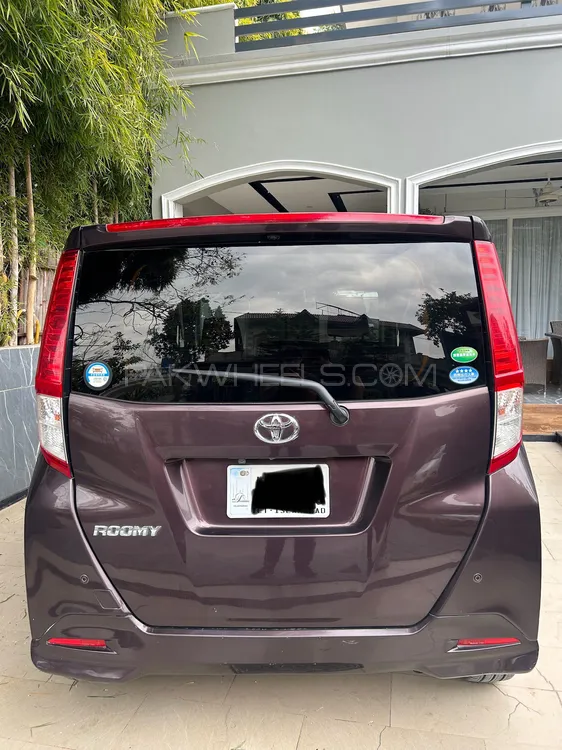 Toyota Roomy 2018 for Sale in Islamabad Image-1