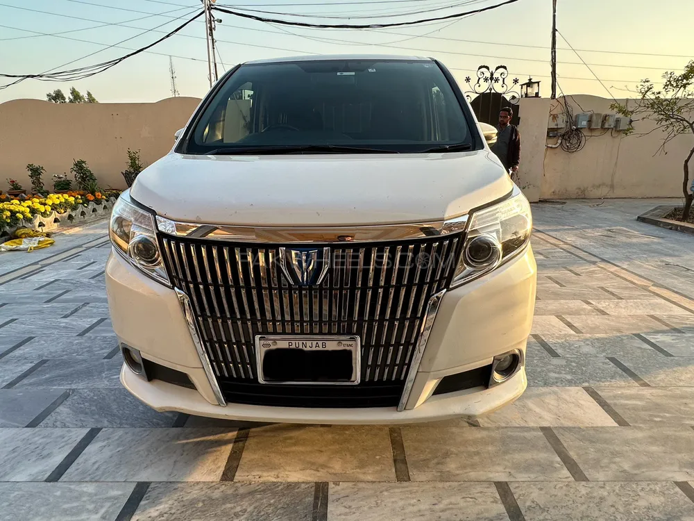 Toyota Esquire 2015 for Sale in Sialkot Image-1