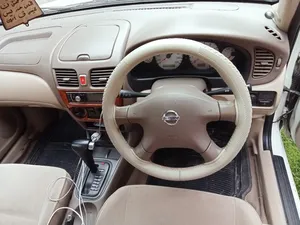 Nissan Sunny Super Saloon 1.6 2005 for Sale
