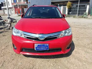 Toyota Corolla Fielder Hybrid G 2014 for Sale
