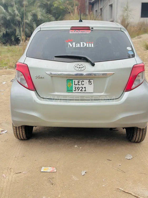 Toyota Vitz 2015 for Sale in Mirpur A.K. Image-1
