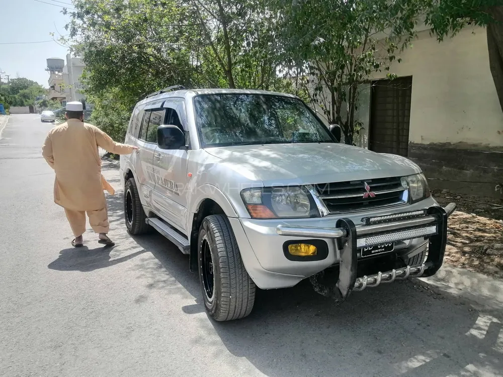 Mitsubishi Pajero 2001 for sale in Islamabad