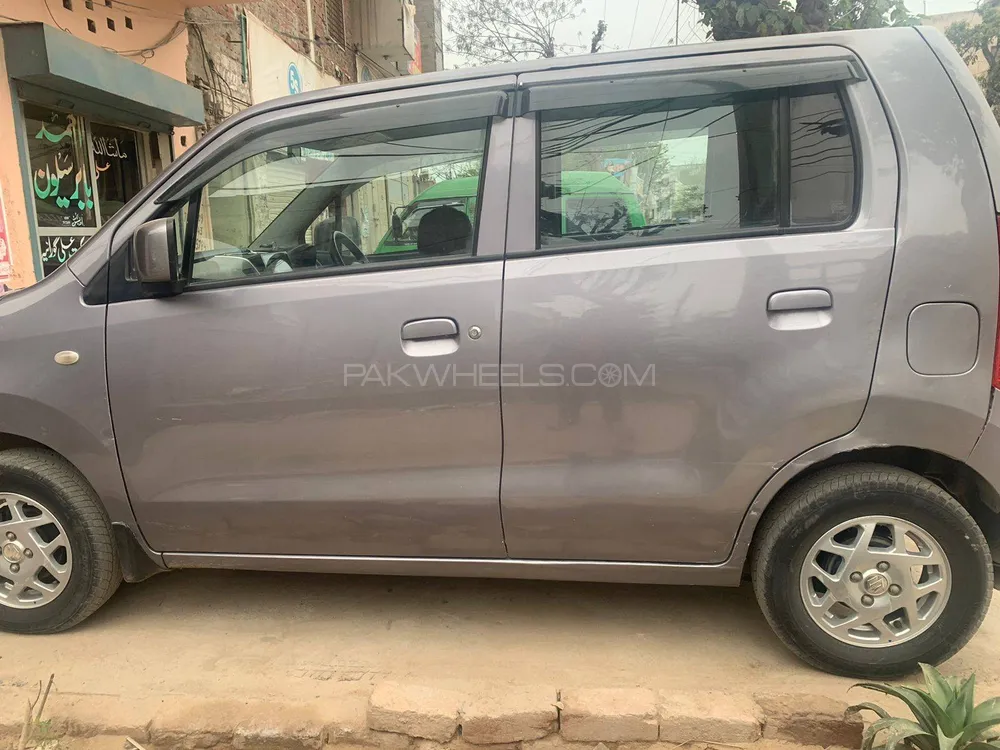 Suzuki Wagon R 2020 for Sale in Qila Deedar Singh Image-1